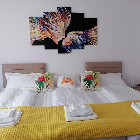 Apartament Happy House Hunedoara Zewnętrze zdjęcie