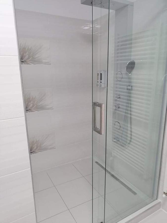 Apartament Happy House Hunedoara Zewnętrze zdjęcie