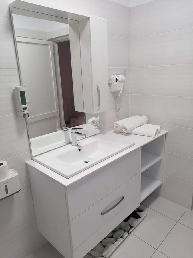 Apartament Happy House Hunedoara Zewnętrze zdjęcie